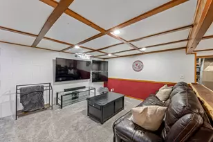 4386 S Honey Creek Dr, Greenfield, WI 53220 - Photo 24