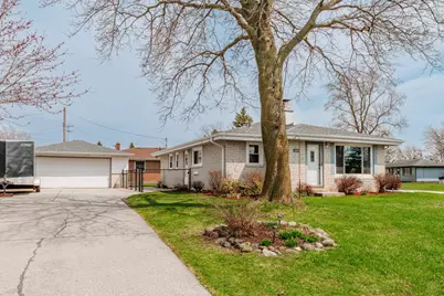 4386 S Honey Creek Dr, Greenfield, WI 53220 - Photo 1