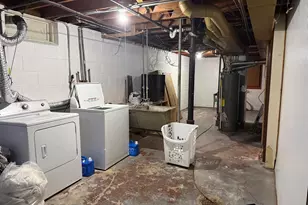 4925 N 65th St, Milwaukee, WI 53218 - Photo 16