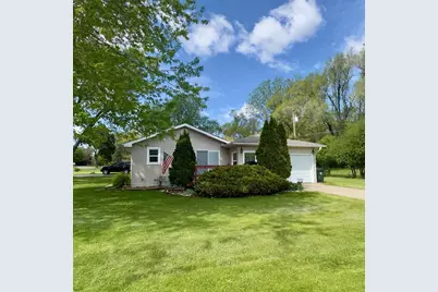 562  Gatewood Dr, Twin Lakes, WI 53181 - Photo 8