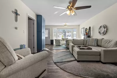 562  Gatewood Dr, Twin Lakes, WI 53181 - Photo 20