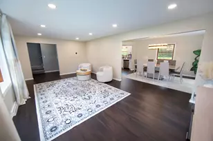 10234 N La Cresta Dr, Mequon, WI 53092 - Photo 4