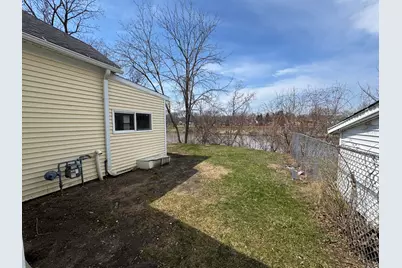 1750  Ninth St, Racine, WI 53403 - Photo 8