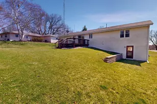 1321 Jamesway, Fort Atkinson, WI 53538 - Photo 6