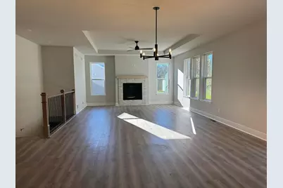 528  Kiddle Ln, Racine, WI 53182 - Photo 6