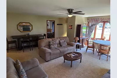 2817  Jones St, Delavan, WI 53115 - Photo 6