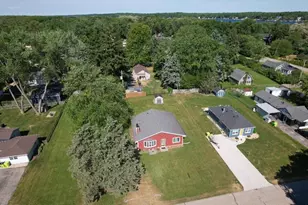 2817 Jones St, Delavan, WI 53115 - Photo 2
