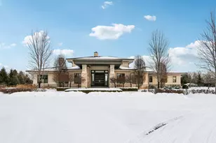 14 White Tail Ln, Oconomowoc Lake, WI 53066 - Photo 2