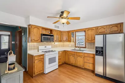 320 N 60th St, Milwaukee, WI 53213 - Photo 8