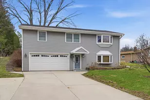 795 S Main St, Saukville, WI 53080 - Photo 1