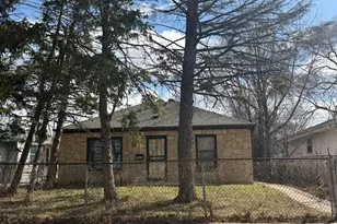 5858 N 80th St, Milwaukee, WI 53218 - Photo 2