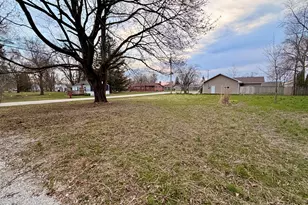 W1038 Geranium Rd, Bloomfield, WI 53128 - Photo 22