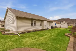 308 Grant St, Holmen, WI 54636 - Photo 44