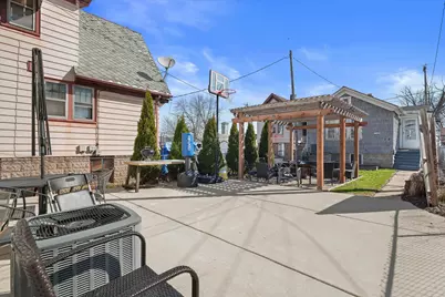 1544 S 6th St, Milwaukee, WI 53204 - Photo 2