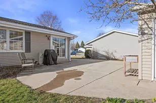 5804 69th St, Kenosha, WI 53142 - Photo 30