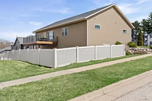 830 Wagon Dr, West Salem, WI 54669 - Photo 28