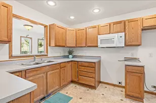 17614 Interland Ave, Adrian, WI 54660 - Photo 8