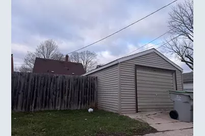 4250 N 49th St, Milwaukee, WI 53216 - Photo 4