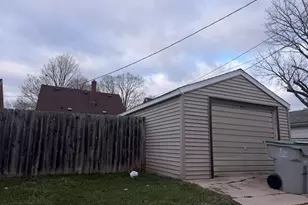 4250 N 49th St, Milwaukee, WI 53216 - Photo 4