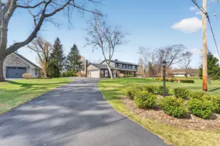 711 Waters Edge Rd, Racine, WI 53402 - Photo 36