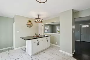 6672 N Hastings St, Milwaukee, WI 53224 - Photo 8