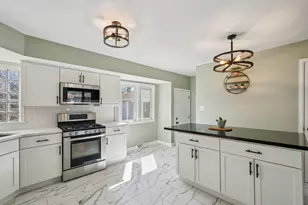 6672 N Hastings St, Milwaukee, WI 53224 - Photo 10