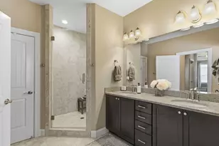 W47N863 Bobolink Ave, Cedarburg, WI 53012 - Photo 14