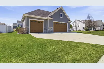 W47N863  Bobolink Ave, Cedarburg, WI 53012 - Photo 36