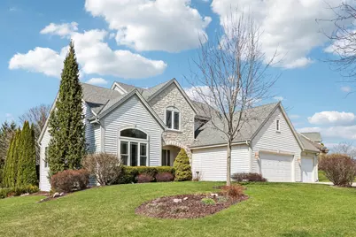 1936  Foxcroft Ln, Waukesha, WI 53189 - Photo 34