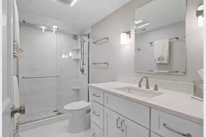 35 S Walworth Ave #401, Williams Bay, WI 53191 - Photo 18