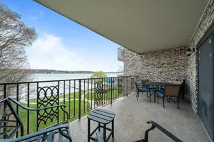 35 S Walworth Ave, Williams Bay, WI 53191 - Photo 2