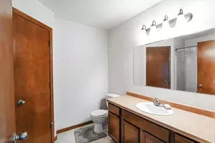 1040 Center St, Lake Mills, WI 53551 - Photo 6