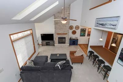 W397N5883  Autumn Woods Dr, Oconomowoc, WI 53066 - Photo 12