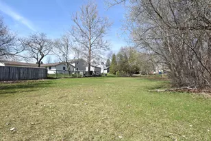 6807 S Pennsylvania Ave, Oak Creek, WI 53154 - Photo 26