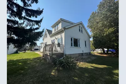 6807 S Pennsylvania Ave, Oak Creek, WI 53154 - Photo 1