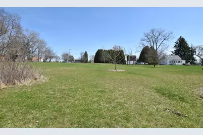 6807 S Pennsylvania Ave, Oak Creek, WI 53154 - Photo 24
