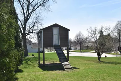 6807 S Pennsylvania Ave, Oak Creek, WI 53154 - Photo 22