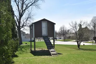 6807 S Pennsylvania Ave, Oak Creek, WI 53154 - Photo 22