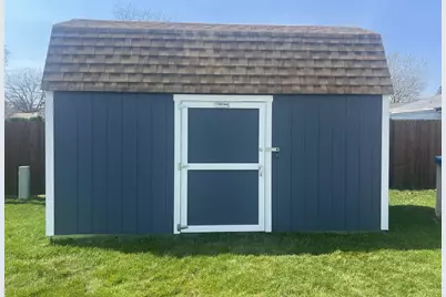 3701 W Bridge St, Greenfield, WI 53221 - Photo 4