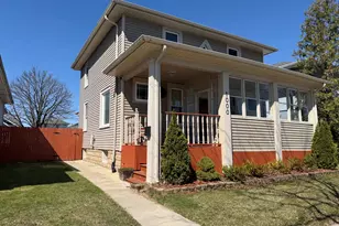 1000 Hayes Avenue, Racine, WI 53405 - Photo 2