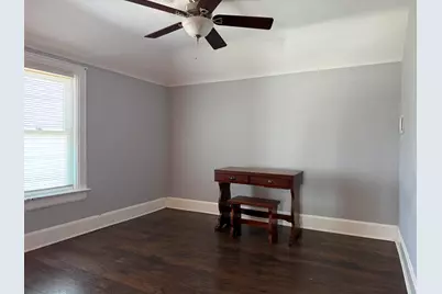 1000  Hayes Ave, Racine, WI 53405 - Photo 16