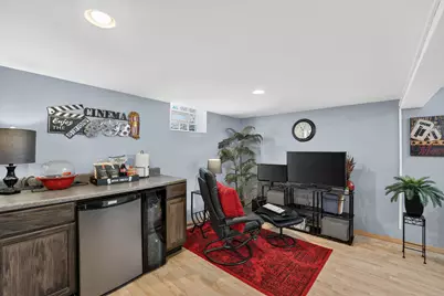 2234 N 106th St, Wauwatosa, WI 53226 - Photo 14