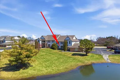 811  Cheyenne Ave #G, Grafton, WI 53024 - Photo 1