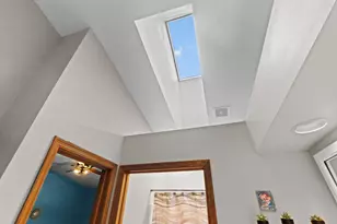 2423 Willowood Dr, Waukesha, WI 53188 - Photo 10