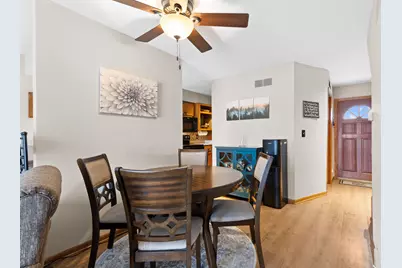 2423  Willowood Dr #A, Waukesha, WI 53188 - Photo 14