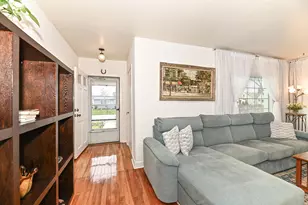 3873 S 56th St, Greenfield, WI 53220 - Photo 20