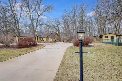 2128  Hunters Ridge Ct, Manitowoc, WI 54220 - Photo 60