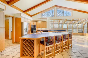 2128 Hunters Ridge Ct, Manitowoc, WI 54220 - Photo 14