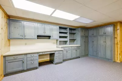 2128  Hunters Ridge Ct, Manitowoc, WI 54220 - Photo 50