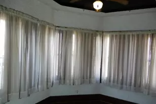 3926 N 24th Pl, Milwaukee, WI 53206 - Photo 2